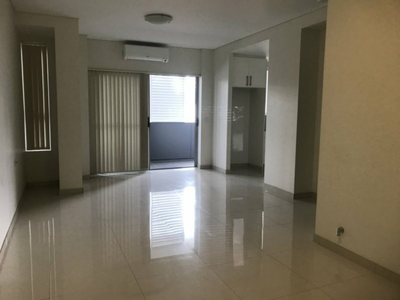 4/84-86 Aurelia Street, Toongabbie NSW 2146