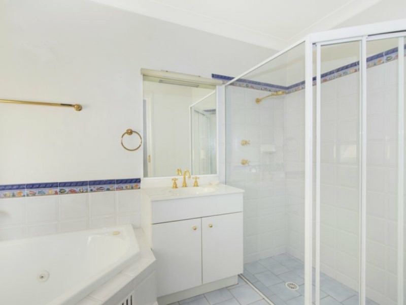 223 Glenwood Park Drive, Glenwood NSW 2768