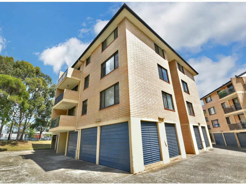 45/5 Griffiths Street, Blacktown NSW 2148