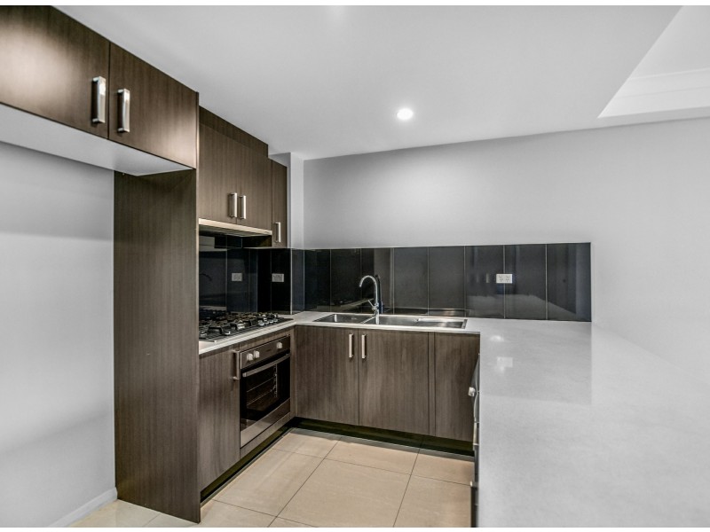 Unit 202/8D Myrtle Street, Prospect NSW 2148