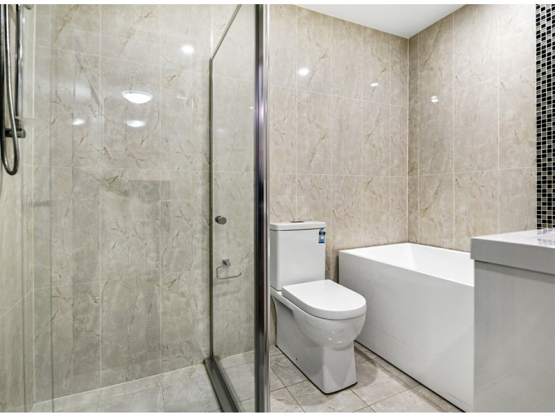 Unit 202/8D Myrtle Street, Prospect NSW 2148