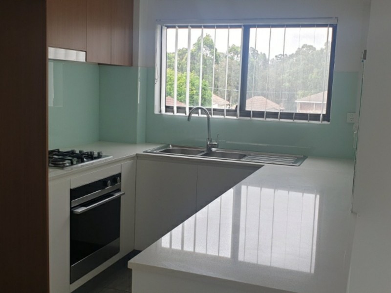 12/80-82 Aurelia Street, Toongabbie NSW 2146