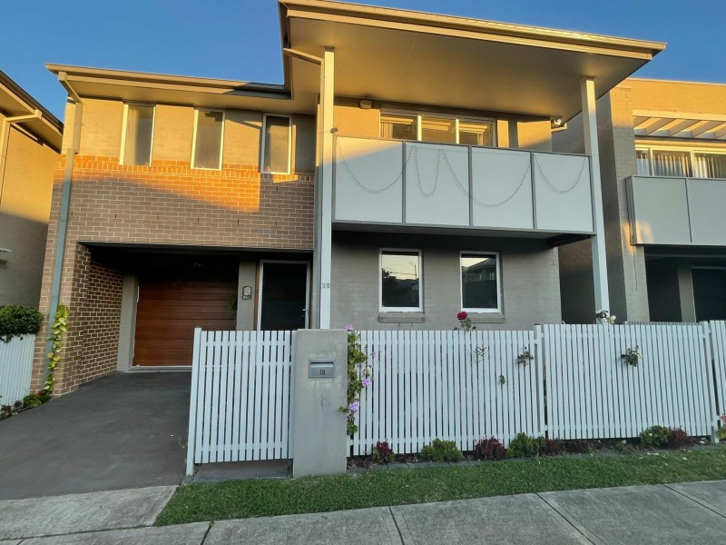 18 Romney Street, Rouse Hill NSW 2155
