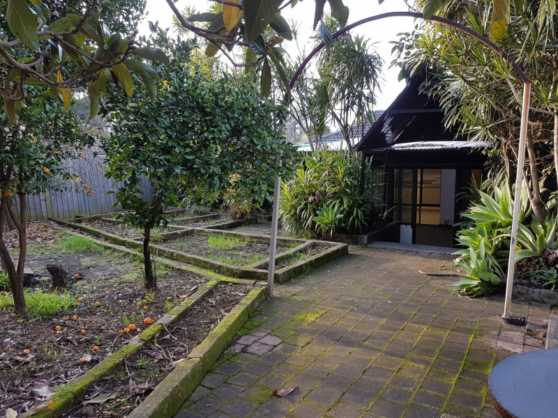 6 Mitumba Road, Seven Hills NSW 2147