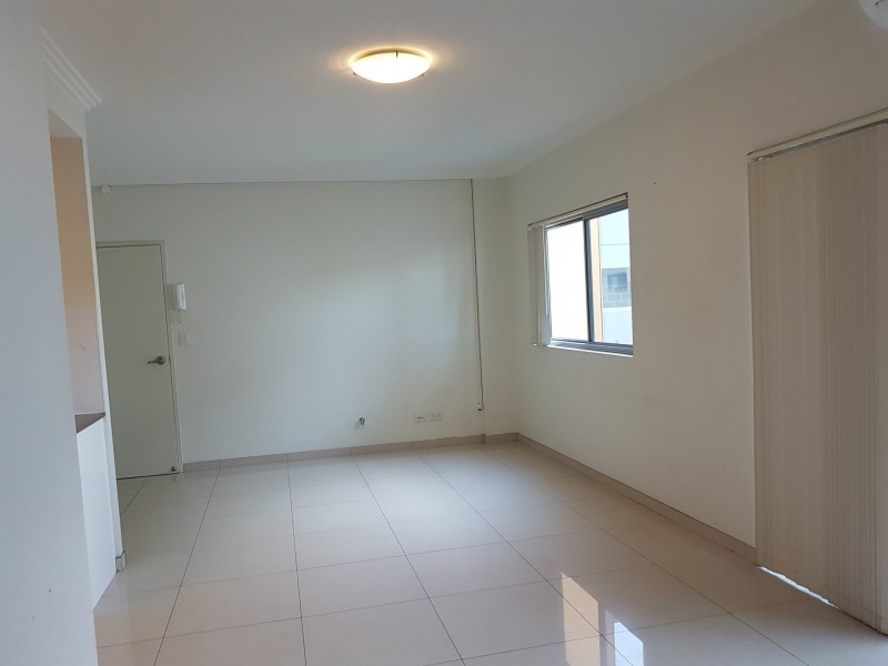 18/45-49 Toongabbie Road, Toongabbie NSW 2146