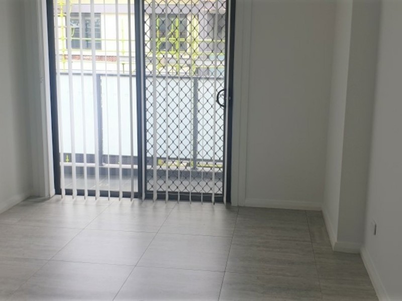 12/80-82 Aurelia Street, Toongabbie NSW 2146