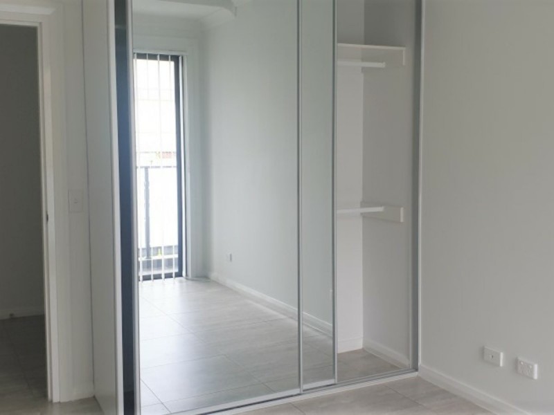 12/80-82 Aurelia Street, Toongabbie NSW 2146