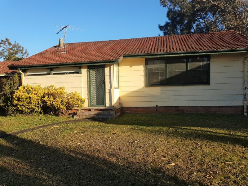 4 McCrae Place, Blackett NSW 2770