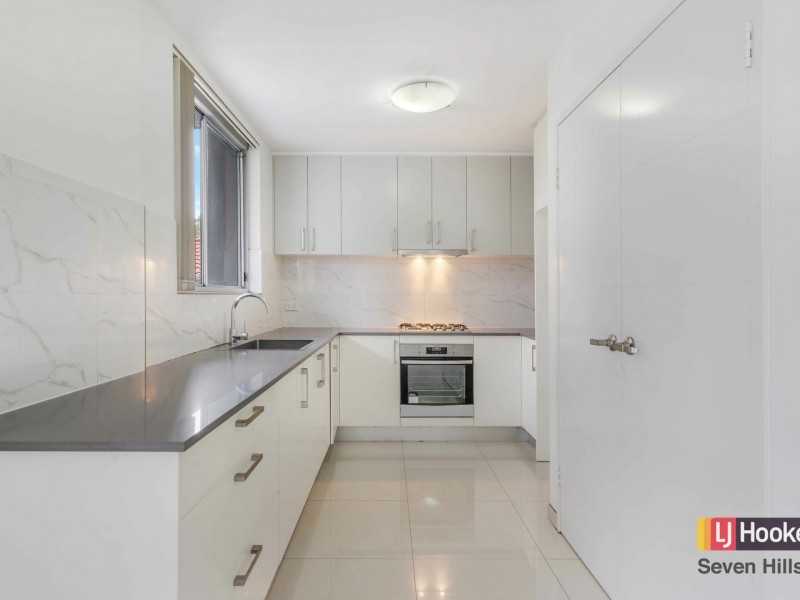 1/84-86 Aurelia Street, Toongabbie NSW 2146