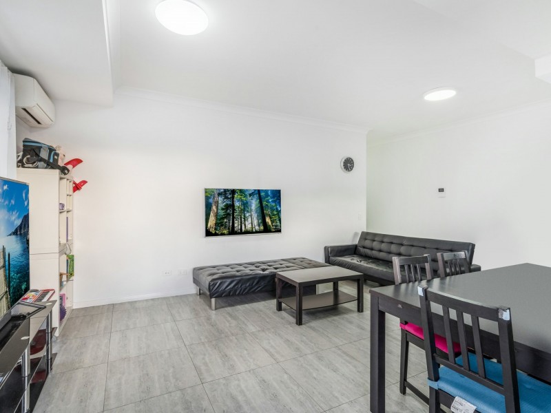 Apartment 12/80-82 Aurelia Street, Toongabbie NSW 2146