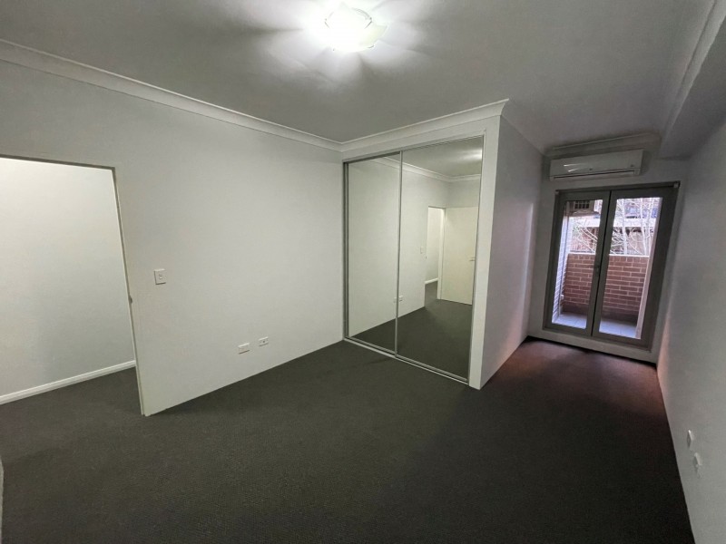 31/26 Clifton Street, Blacktown NSW 2148