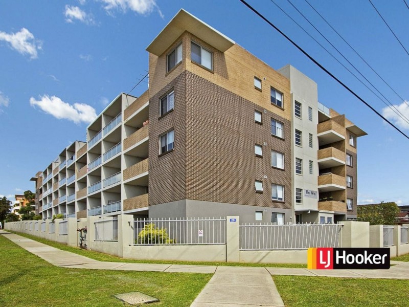 31/26 Clifton Street, Blacktown NSW 2148