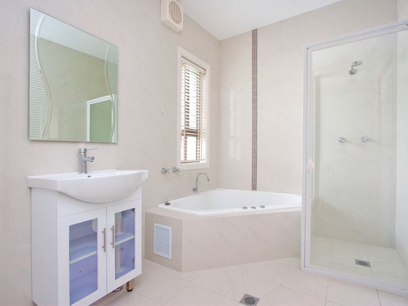 19 Janice Street, Seven Hills NSW 2147