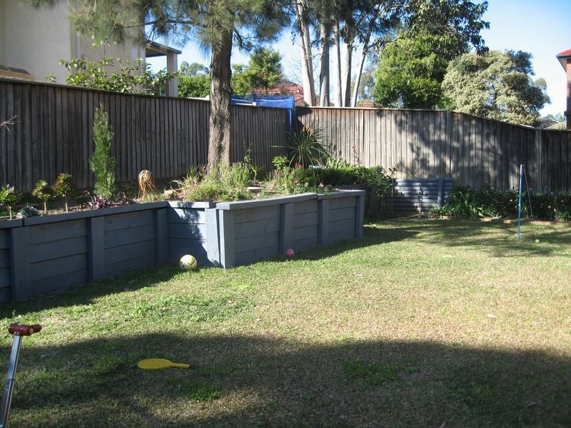 27 Bricketwood Drive, Woodcroft NSW 2767