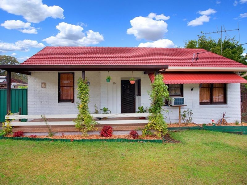 16 Barbara Boulevard, Seven Hills NSW 2147