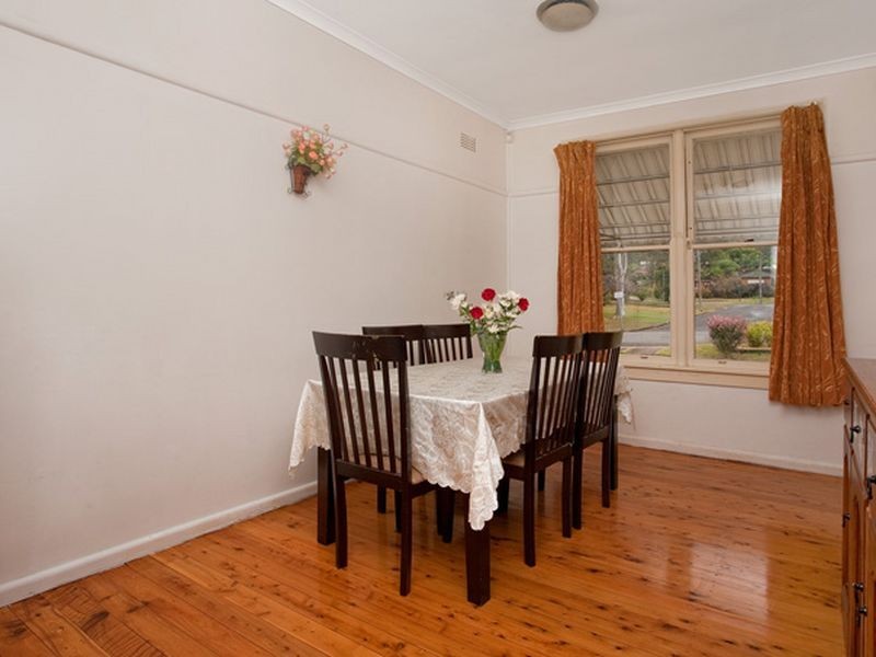16 Barbara Boulevard, Seven Hills NSW 2147