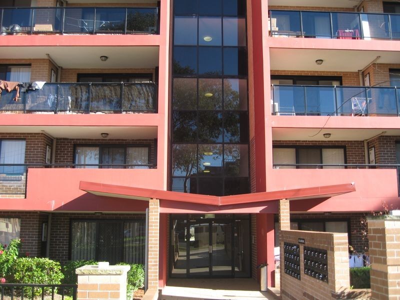 31/8-14 Oxford Street, Blacktown NSW 2148