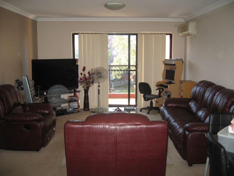 31/8-14 Oxford Street, Blacktown NSW 2148