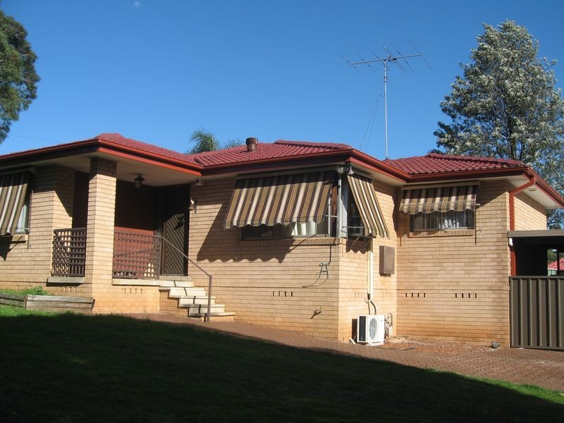 1 Canton Street, Kings Park NSW 2148