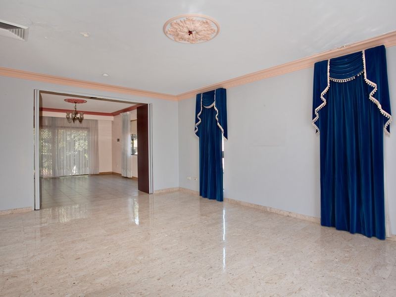 50 Beethoven Street, Seven Hills NSW 2147