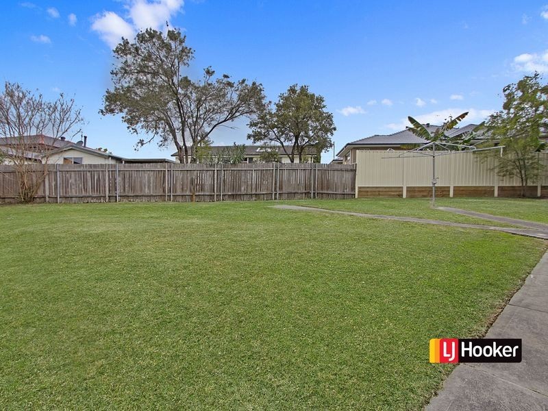4 Farrar Place, Lalor Park NSW 2147