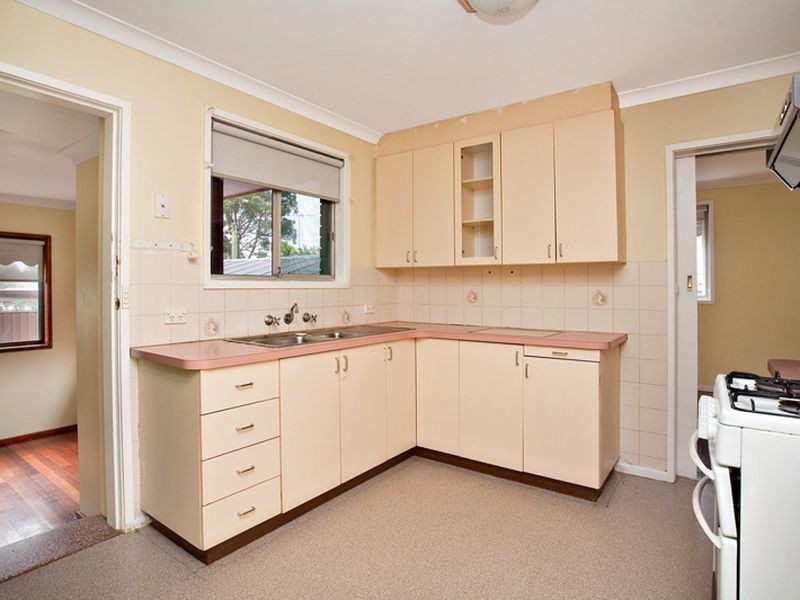 60 Mackenzie Boulevard, Seven Hills NSW 2147