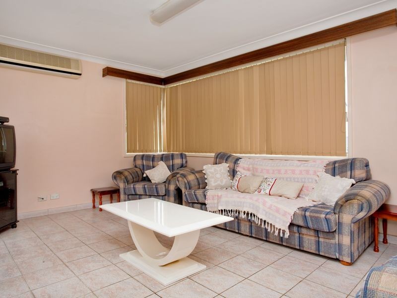 2 Athabaska Avenue, Seven Hills NSW 2147