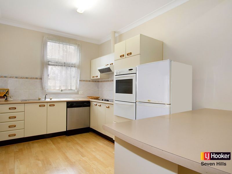 11 Camellia Place, Lalor Park NSW 2147