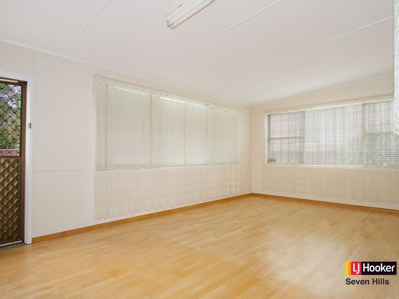 11 Camellia Place, Lalor Park NSW 2147