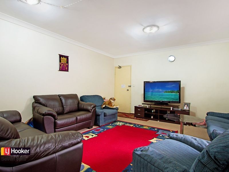 9/25 Birmingham Street, Merrylands NSW 2160