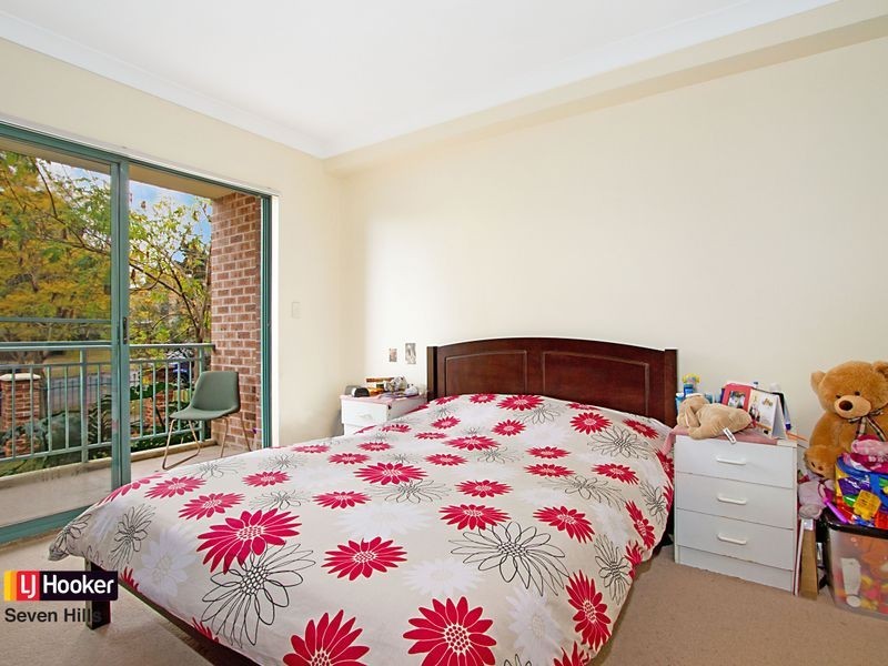 9/25 Birmingham Street, Merrylands NSW 2160