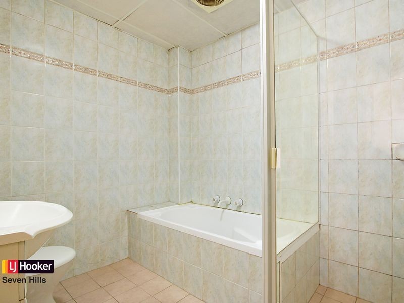 9/25 Birmingham Street, Merrylands NSW 2160