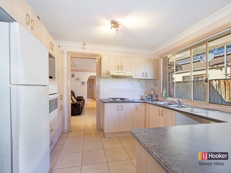 2 Burnham Avenue, Glenwood NSW 2768