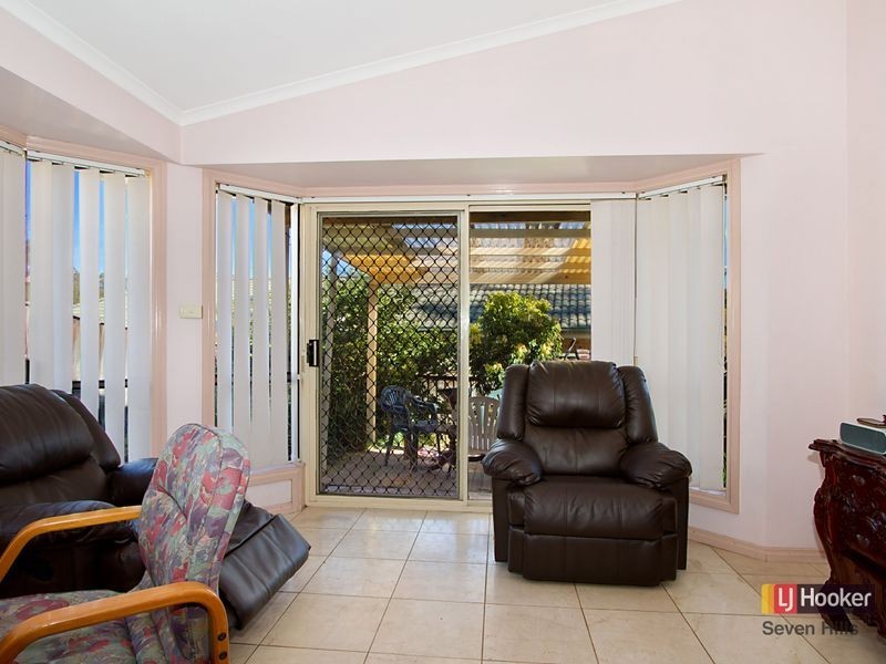 2 Burnham Avenue, Glenwood NSW 2768