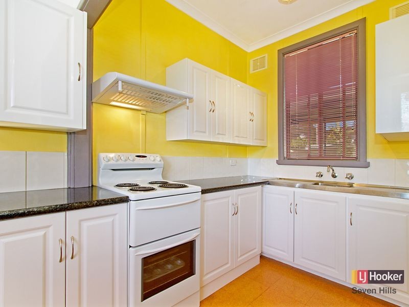 28 Patterson Road, Lalor Park NSW 2147