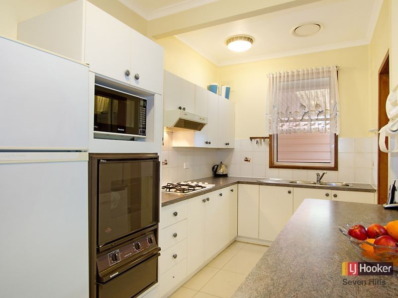 9 Vera Street, Seven Hills NSW 2147