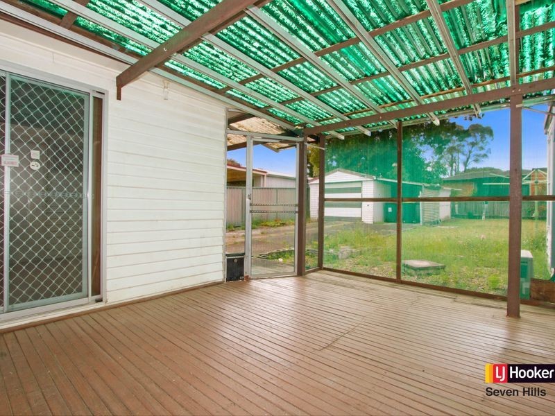 17 Mackenzie Blvd, Seven Hills NSW 2147