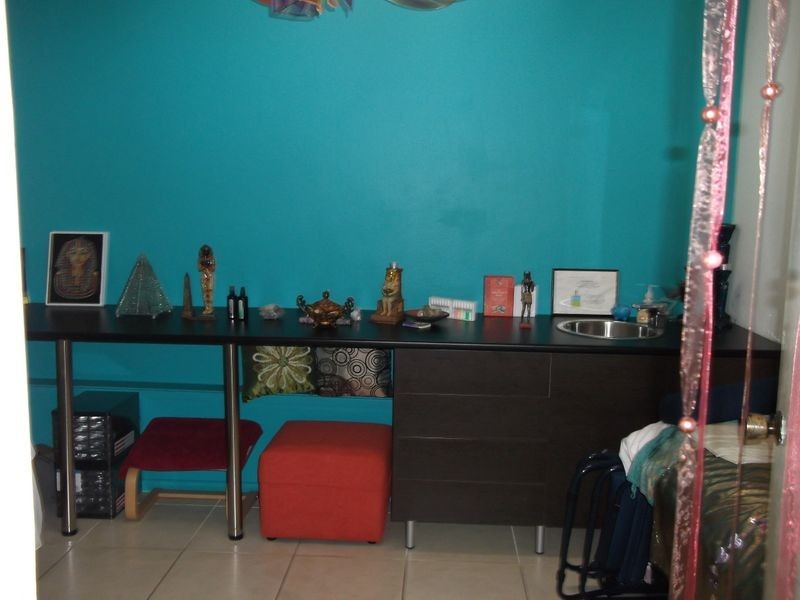 Shop 5 Mackenzie Blvd, Seven Hills NSW 2147