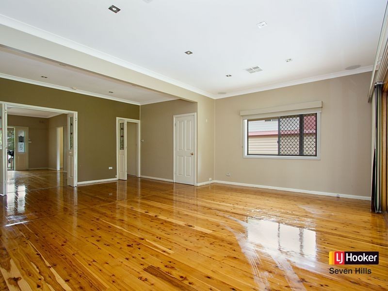 24 Francine Street, Seven Hills NSW 2147