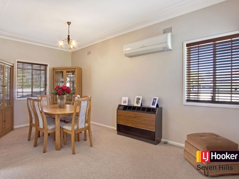 19 Lawrence Street, Seven Hills NSW 2147