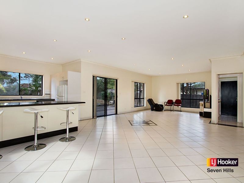 103 Lucas Road, Lalor Park NSW 2147