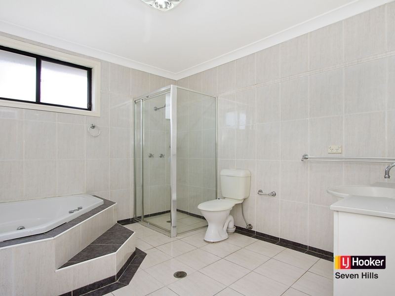 103 Lucas Road, Lalor Park NSW 2147