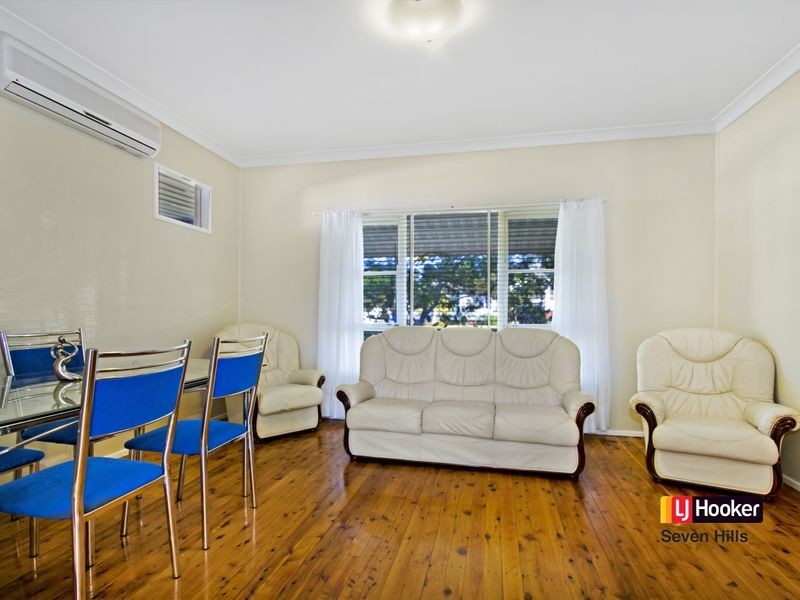 8 Kulgoa Street, Lalor Park NSW 2147