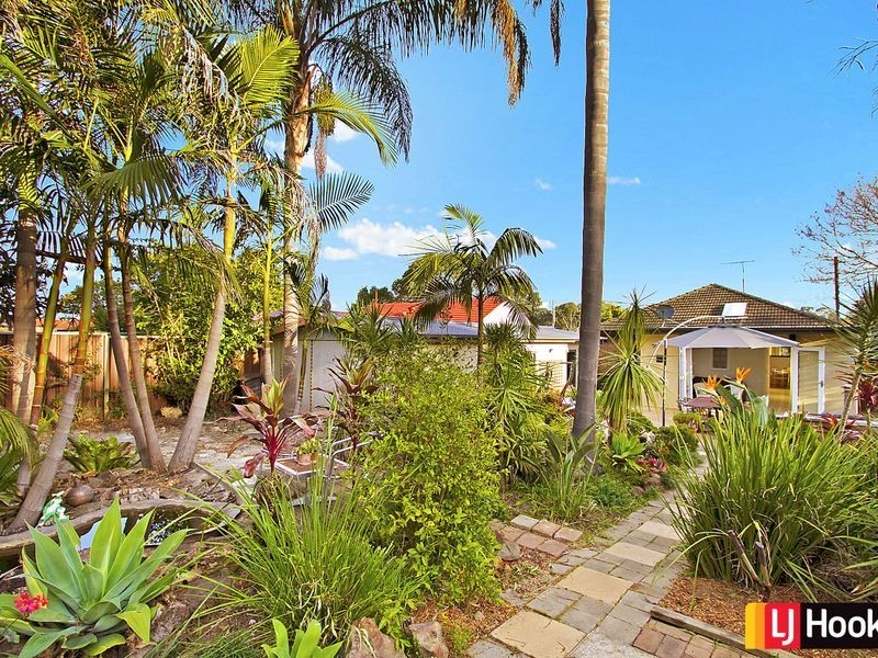 21 Jean Street, Seven Hills NSW 2147