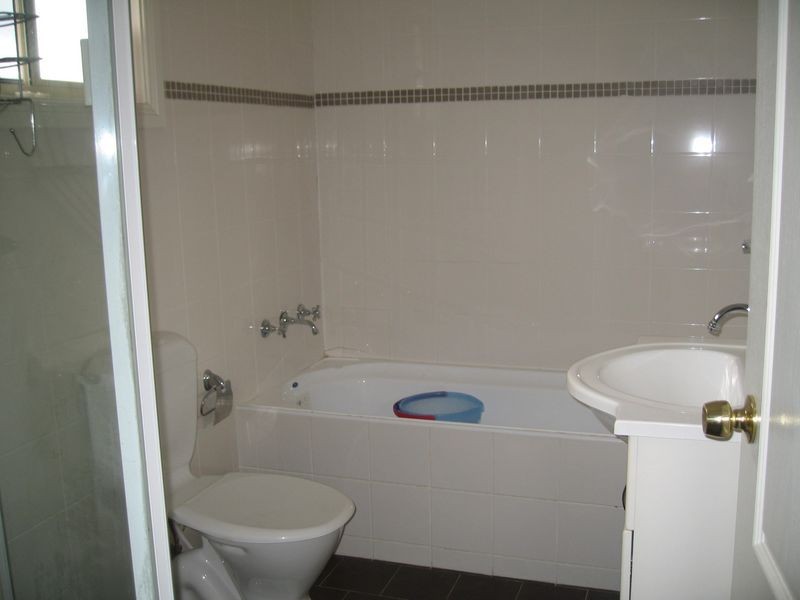 1/23-25 Fuller Street, Seven Hills NSW 2147