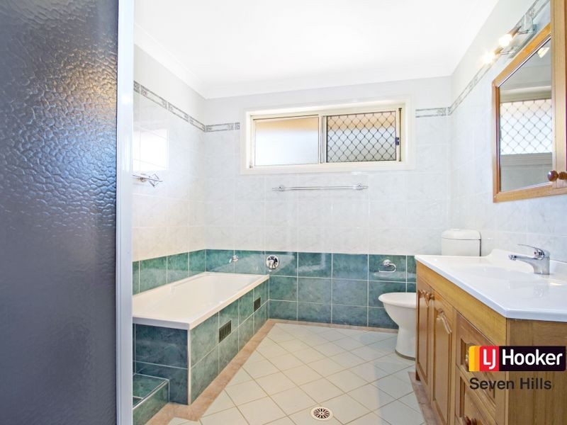 27A Metella Road, Toongabbie NSW 2146