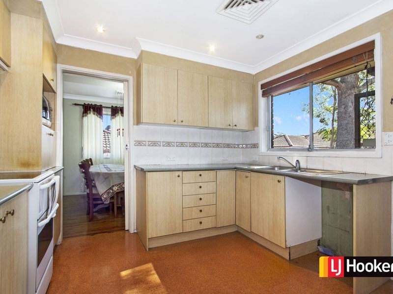 17 Nowra Steet, Marayong NSW 2148