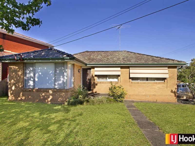 9 Ellam Drive, Seven Hills NSW 2147