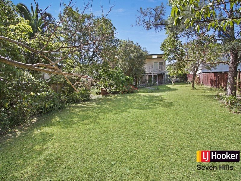 42 Lucas Road, Seven Hills NSW 2147