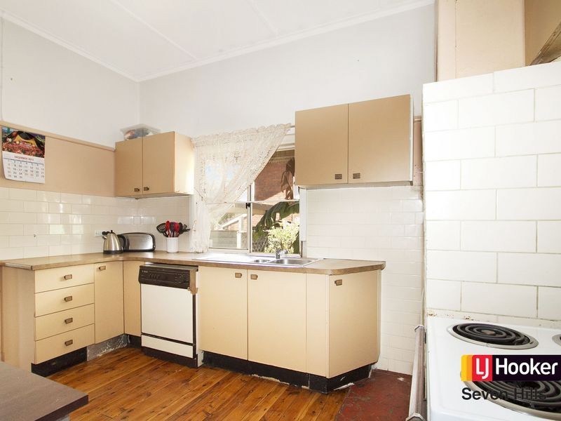 66 Ellam Drive, Seven Hills NSW 2147